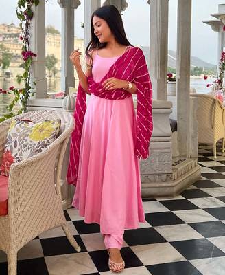 Wisteria Pink Suit Set With Leheriya Dupatta Stylish Wear Suit Set  2