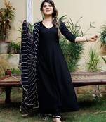 Gorgeous Suit Set With Black Dupatta Stylish Dupatta Suit Set Festival Wear