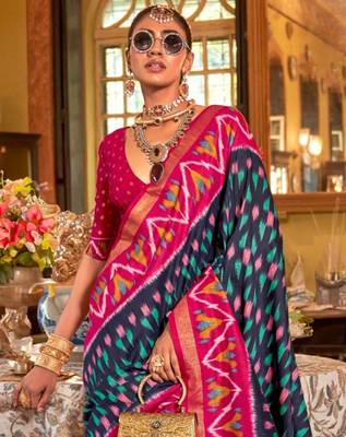 Navy blue silk blend printed saree with unstitched blouse 4