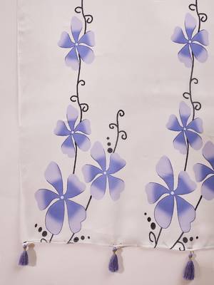 white satin georgette printed saree with unstitched blouse 5