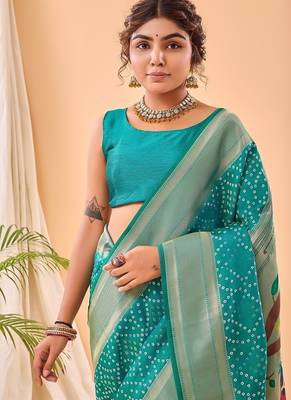 Rama Green Bandhani Weaving Saree With Paithani Pallu   1