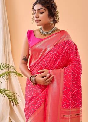Rani Pink Bandhani Weaving Saree With Paithani Pallu   2