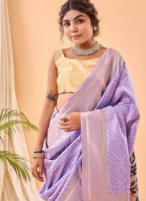 Lavender Bandhani Weaving Saree With Paithani Pallu   2