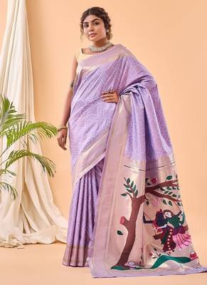 Lavender Bandhani Weaving Saree With Paithani Pallu   4