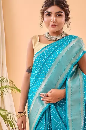 Blue Bandhani Weaving Saree With Paithani Pallu  