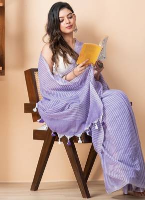 Lavender khadi cotton all over stripes and tassels saree 3