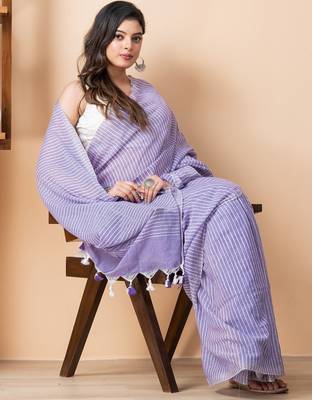 Lavender khadi cotton all over stripes and tassels saree 4