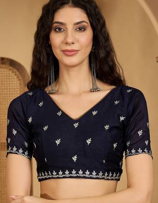 navy blue silk blend chiffon embroidered saree with unstitched blouse 4