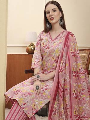 pink pure cotton floral thread work straight kurta trouser dupatta set 5