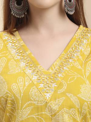 yellow pure cotton thread work straight kurta trouser dupatta set 4