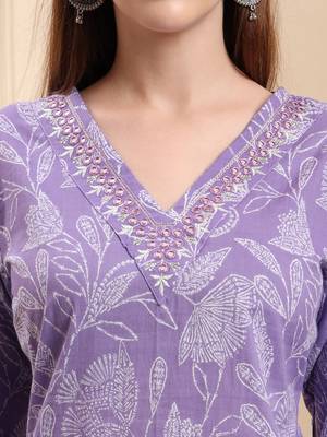 purple pure cotton thread work straight kurta trouser dupatta set 4