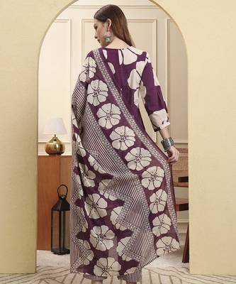 purple floral a-line kurta trouser dupatta set 3
