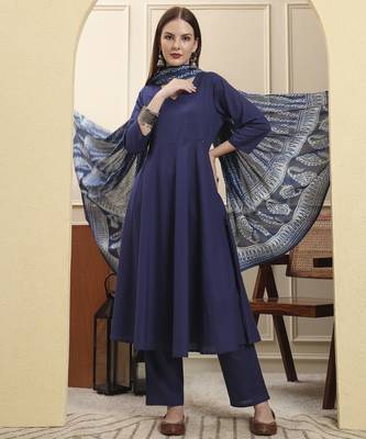 blue floral a-line maternity kurta trouser dupatta set 2