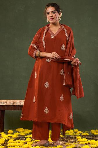Yufta orange mul chanderi a-line kurta trouser set