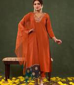 orange silk blend kurta set with embroidery
