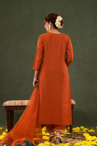orange silk blend kurta set with embroidery