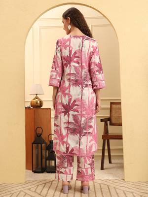 pink textured print straight kurta trouser set 3