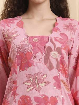 pink floral print pure cotton v-neck a-line kurta trouser set 4