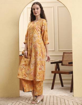 mustard floral print a-line kurta trouser set 2