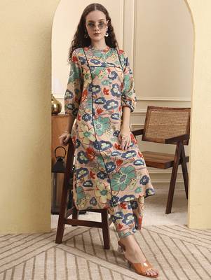 peach floral print a-line kurta trouser set 1