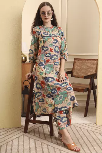 Yufta peach floral print a-line kurta trouser set