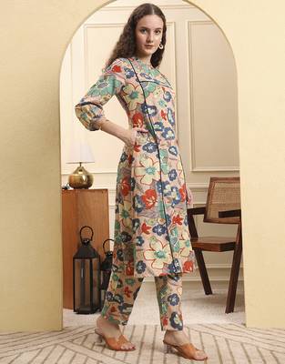 peach floral print a-line kurta trouser set 2