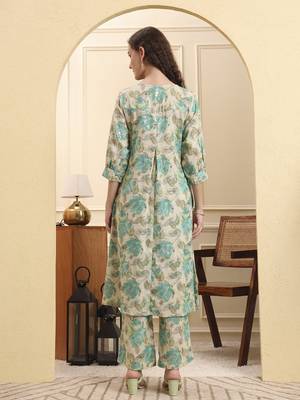 green and beige floral print a-line kurta trouser set 3
