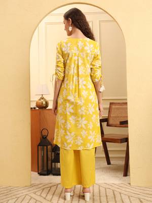 yellow pure cotton  kurta set 3