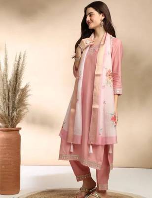 Stylish designer rayon biscuit slub fabric embroidery work kurta set with chanderi jaquard dupatta 2
