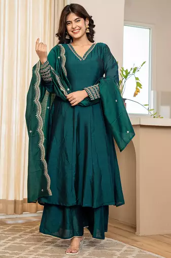 Yufta green zari wor a-line vichitra silk kurta palazzo dupatta set