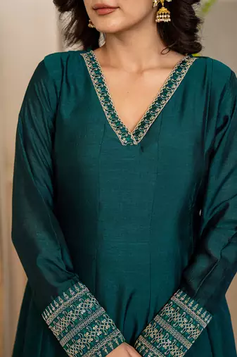 green zari wor a-line vichitra silk kurta palazzo dupatta set