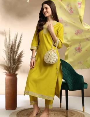 Stylish designer rayon biscuit slub fabric embroidery work kurta set with chanderi jaquard dupatta 3