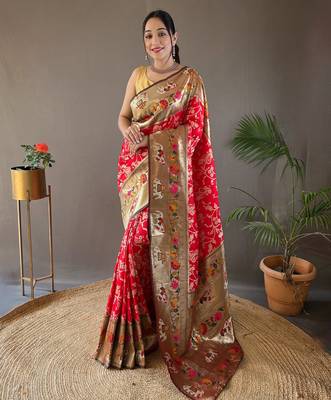 Red Paithani silk blend Saree 3