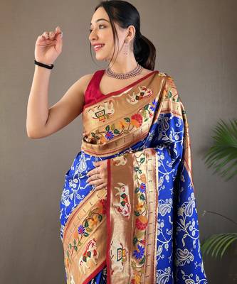 Navy Blue Paithani silk blend Saree 1