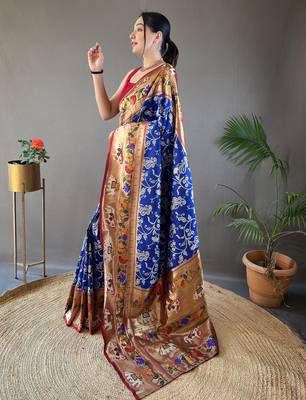 Navy Blue Paithani silk blend Saree 2