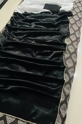 Black Color Two Tone Pari Lace Border Satin Saree