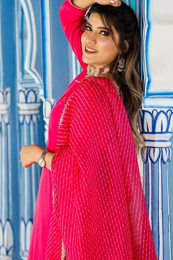 Blooming Pink embroidered  Suit Set Wedding Wear Suit Set Summer Wear