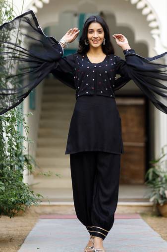 Black Mirror Work Suit Set With Jacket And Potli Heavy Five Piece Suit Set