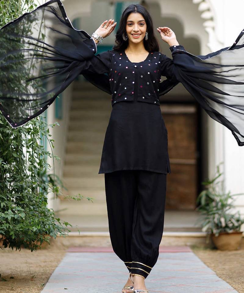 Black Mirror Work Suit Set With Jacket And Potli Heavy Five Piece Suit Set