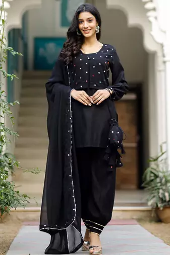 Black Mirror Work Suit Set With Jacket And Potli Heavy Five Piece Suit Set
