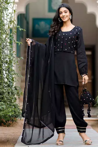 Black Mirror Work Suit Set With Jacket And Potli Heavy Five Piece Suit Set