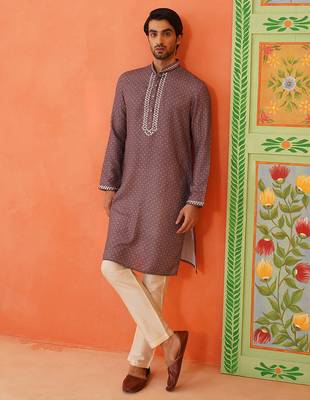 Earthy purple printed kurta pajama with abla embroidery 5