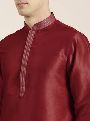 Maroon embroidered kurta pajama 5