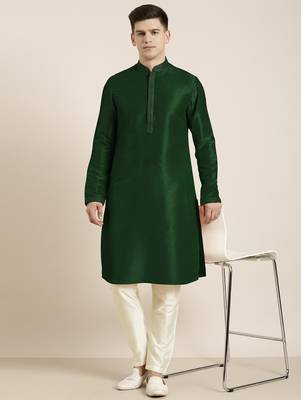 Bottle green embroidered kurta pajama 4