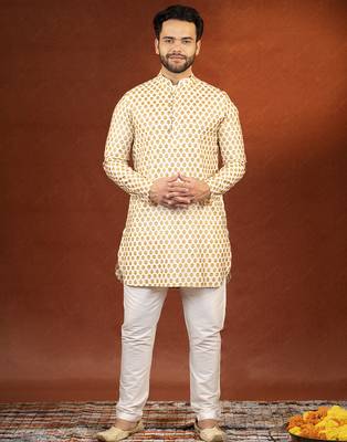 Cream sanganeri print kurta pajama 1