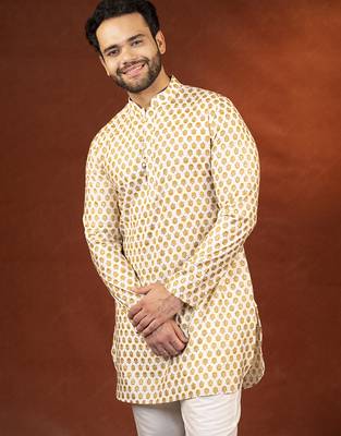 Cream sanganeri print kurta pajama 4