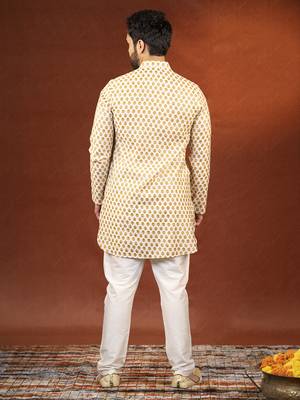 Cream sanganeri print kurta pajama 5