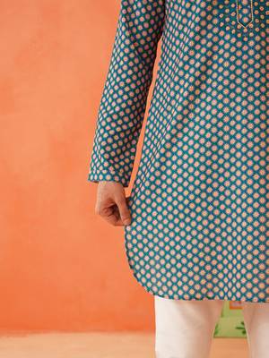 Blue printed kurta pajama set 4