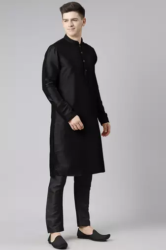 Black embroidered kurta pajama