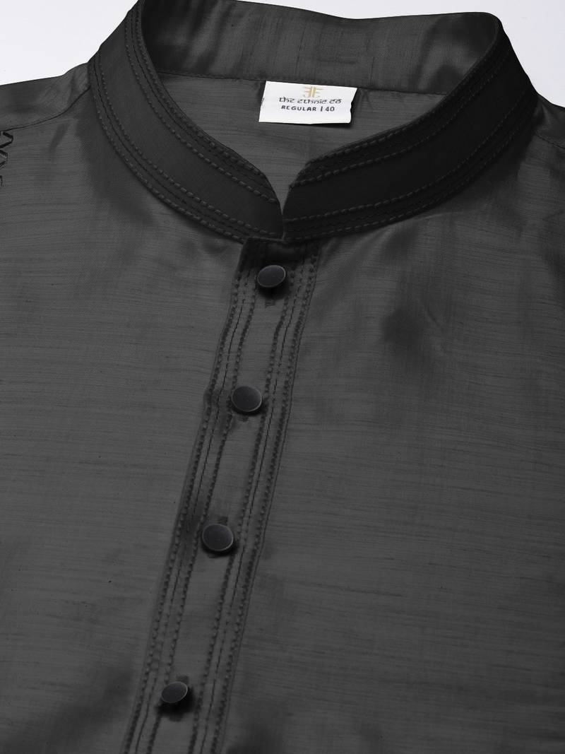 Black embroidered kurta pajama